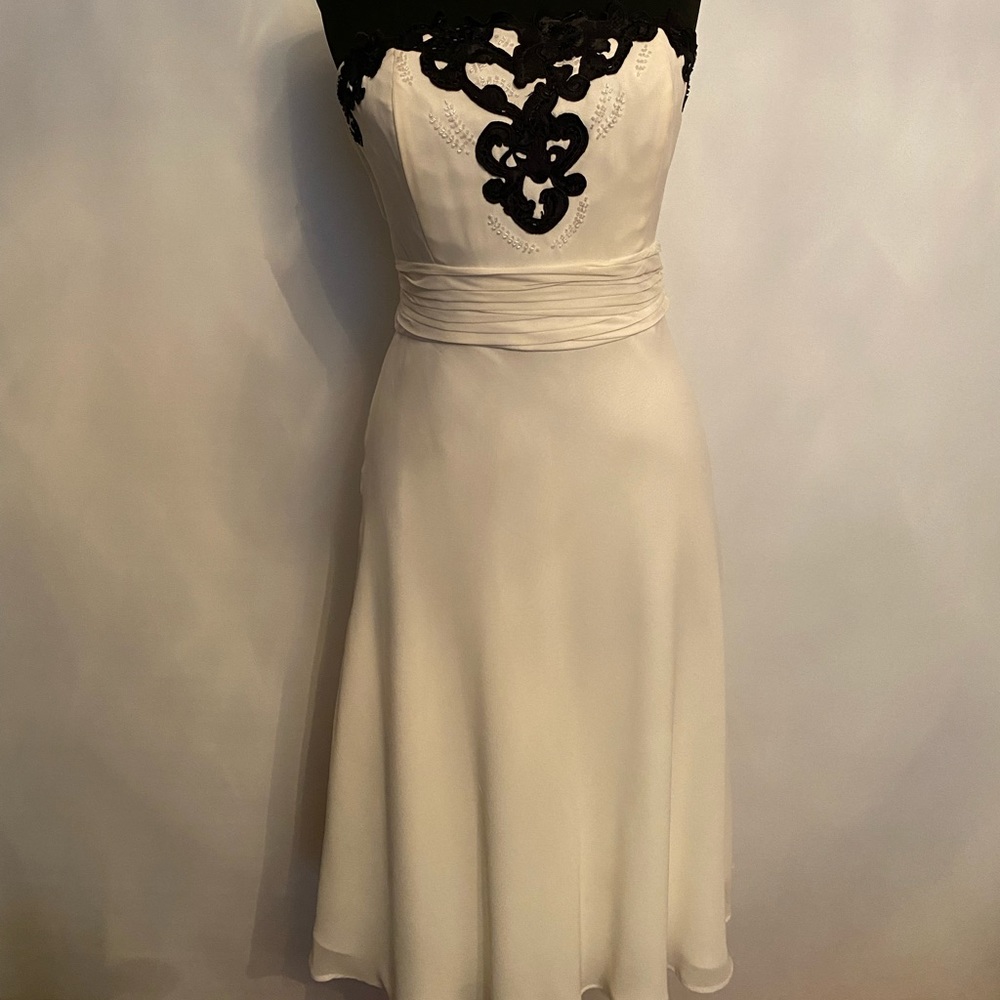 White House Black Market Dress Size 2